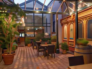 Vue Grand Hotel