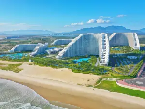 The Empyrean Cam Ranh Beach Resort