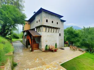 Kulla Hupi Agriturism