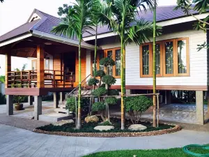 Magmai Riverside Homestay