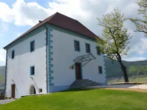 Wine Grower's Mansion Zlati Gric