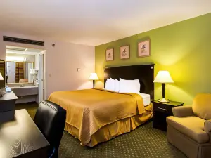 Quality Inn & Suites Moline - Quad Cities