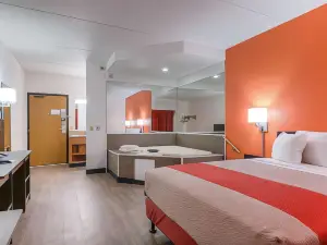 Motel 6 Bridgeview, IL