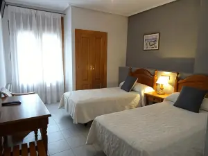 Hostal Pirineos Ainsa