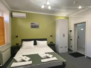 Continent Hotel