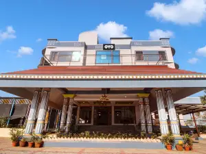Hotel Partha International