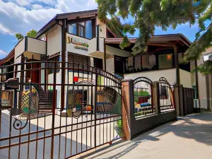 Kamelia Guest Rooms