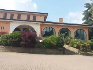 Villa Del Poeta