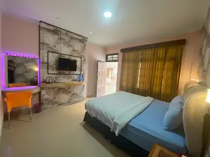 Hotel & Villa Gunung Jempol