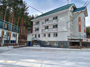 Alamat Hotel