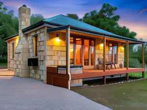Blackwood Park Cottages Mole Creek