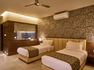 Hotel Shlok (Pure Veg), Kolhapur