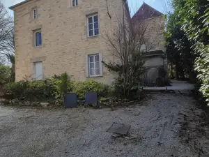 Château la Hussardiere