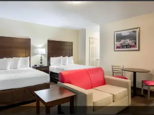 Downtown Hollywood Gardens Inn & Suites