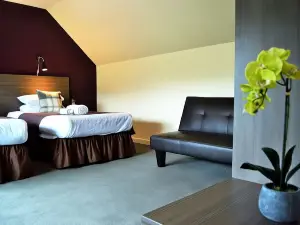 The Breadalbane Arms Room Only Hotel