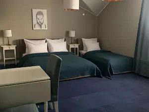 Szafirowy Dwór Hotel & Restauracja