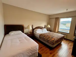 King Hotel