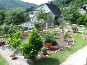 Lovely Apartment in Kirn