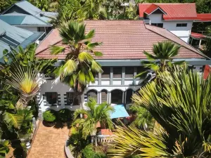 Hotel Chateau St Cloud