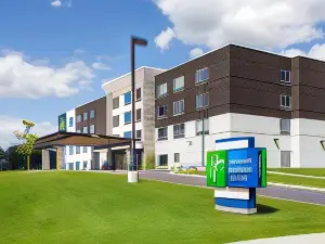 Holiday Inn Express & Suites Reedsburg – Dells Area