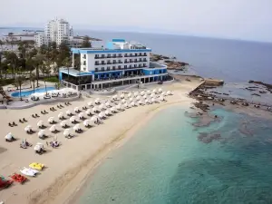 Arkin Palm Beach Hotel