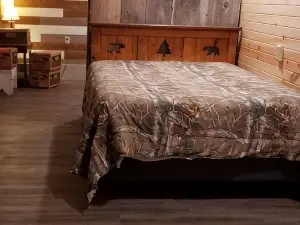 Secluded Rustic Cabin