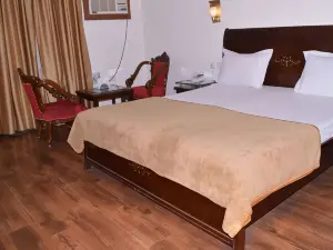 Gajraula Haveli Resort