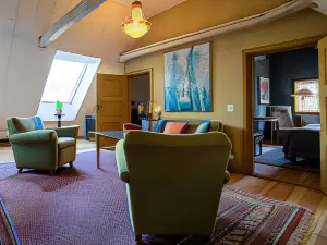 Ängaröds Gård