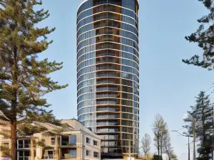 Vue Broadbeach - Official