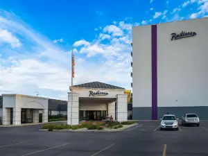 Radisson Hotel Grand Rapids Riverfront