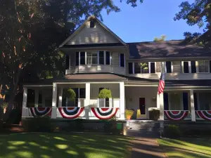 Huffman House Bed & Breakfast