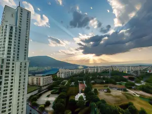 19th & 18th Floor Secure Apartments with Pool & Fitness & Parking Included in Price