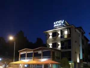Hotel Hugo
