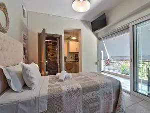 Alexia's Apartments