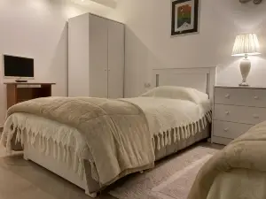 Tencarola B & B