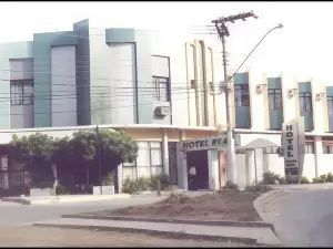 Hotel Real