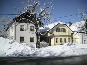 Turistična Kmetija Logar