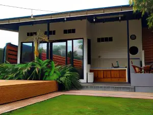 Anteng Villa