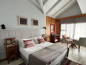 Las Bayas Home Suites