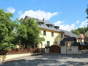 Digitales Event & Hochzeitshotel Zum grünen Baum