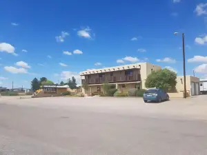 Los Milagros Hotel