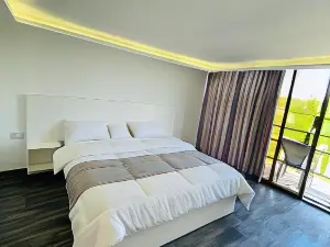 Evian Resort