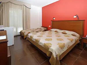 Sun Beach Hotel