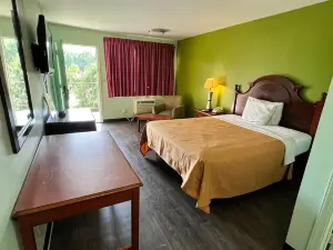 Travelers Inn