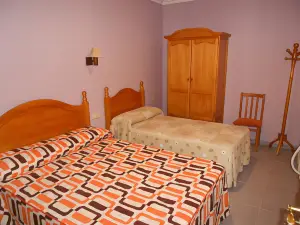 Hostal Donaire II