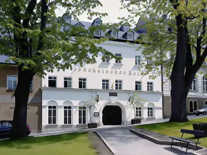 Hotel Sachsischer Hof