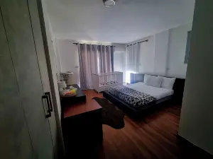 Impeccable 3-Bed Villa in Nicosia