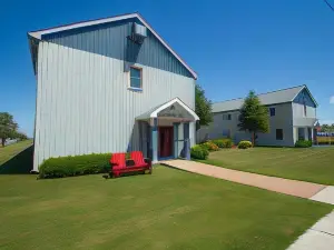 Slemon Park Hotel & Conference Centre