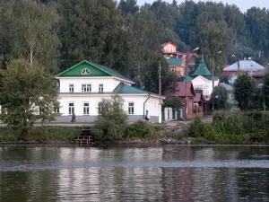 Guest House Vishneviy Sad
