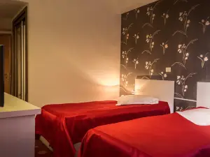 Hotel Dambovita
